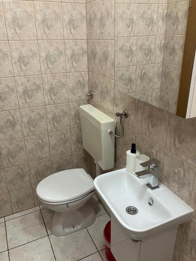 Apartmani Fani 2 Min Walking From Sea Orebic Exterior photo
