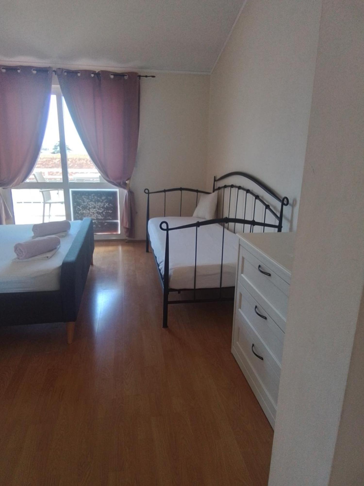 Apartmani Fani 2 Min Walking From Sea Orebic Exterior photo