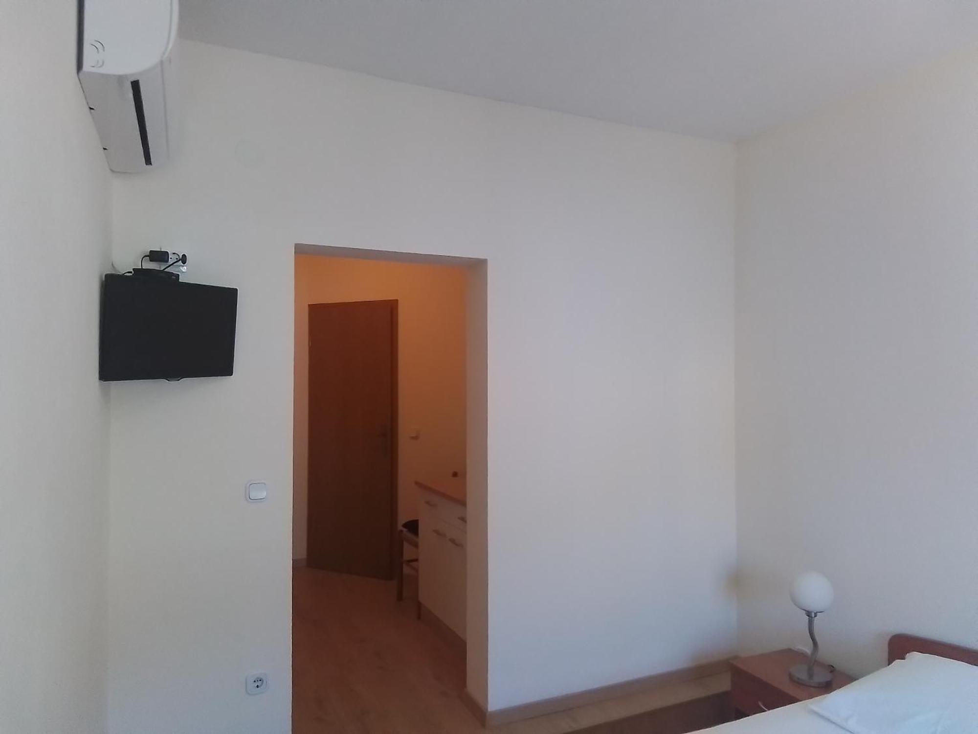 Apartmani Fani 2 Min Walking From Sea Orebic Exterior photo